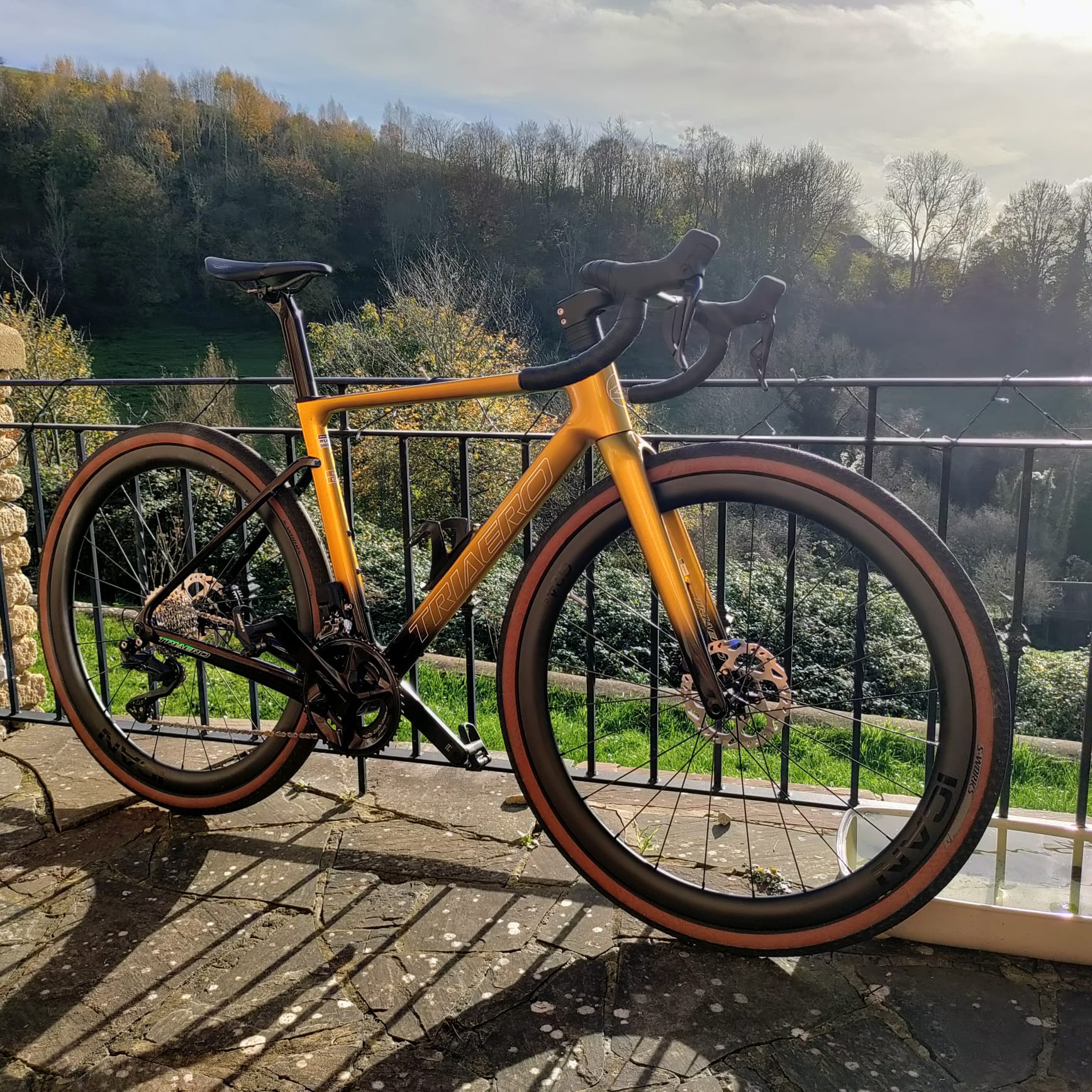 Graro-G24SL-20251114-XD-1.jpg__PID:db2f5898-87e2-439a-b60f-8cf53d53a7d3